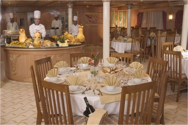 Luxor Nile cruise meal onboard 