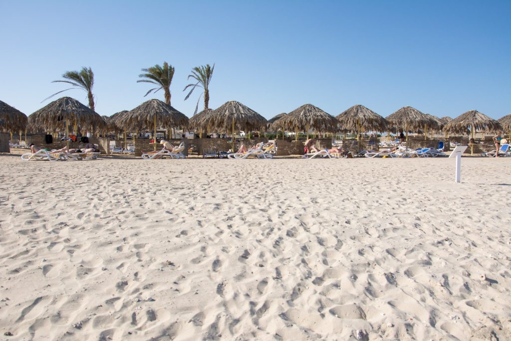 White sands and blue sky of Abu Dabbab bay