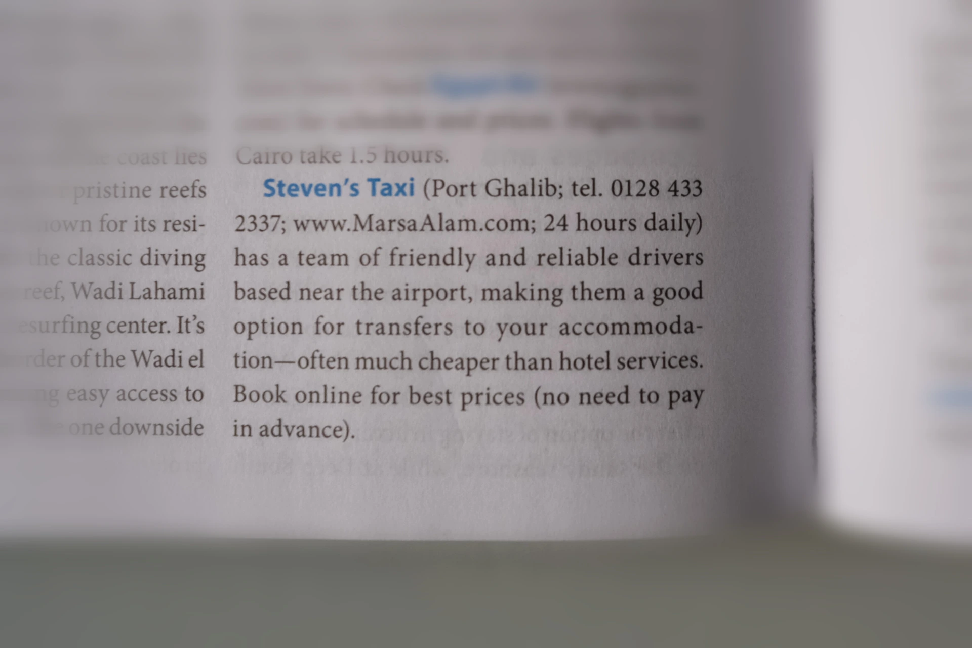 Steven's Taxis تم التوصية بـ 
"Moon Guide to Egypt" في 
