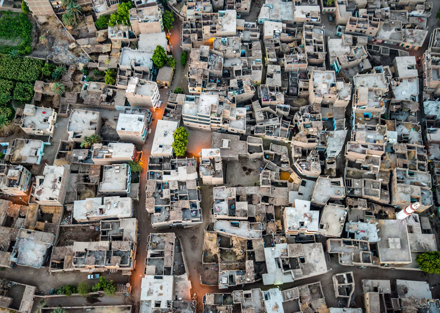 Drifting above Luxor at dawn-
where every rooftop tells a story.
Photo credit: ebonyeg/Shutterstock.com
