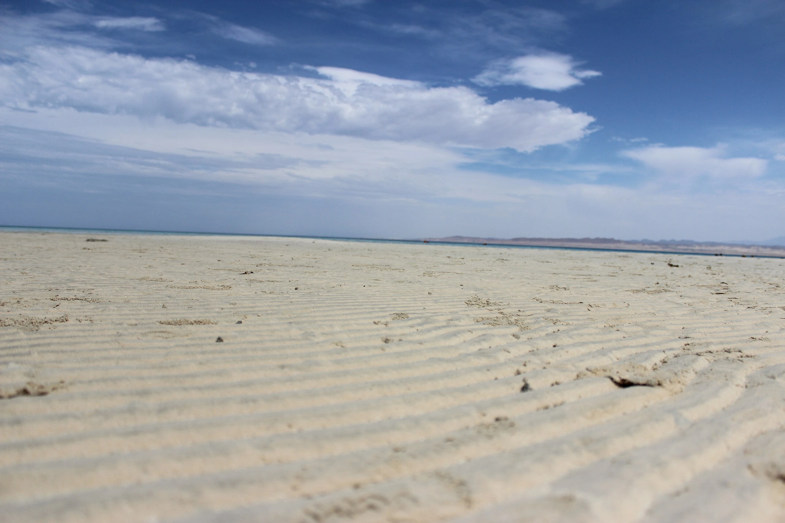 Beautiful but ecologically fragile: Ras Hankorab.
Photo: Mohammad Chawki CC BY-SA 4.0 Wikimedia