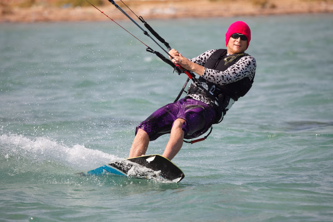 El Nabaa Bay is almost perfect for kitesurfing
ID 28212937 © Intst | Dreamstime.com